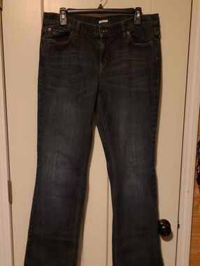 Liz&co. Classic Dark Blue Flare Jeans for Women